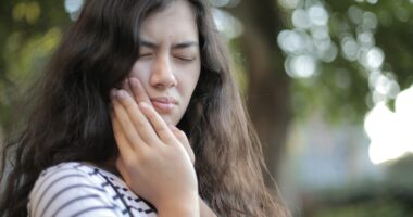 Natural Remedies for Tooth Pain