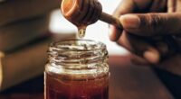 honey for upset stomach